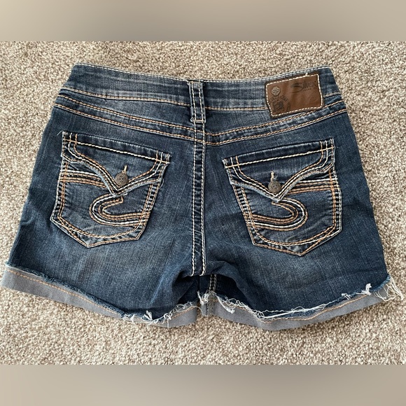 Silver Jeans Shorts size 28 - Picture 2 of 4